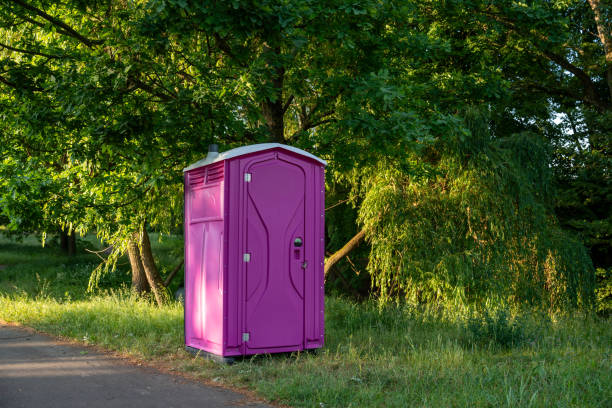 Best Porta potty delivery and setup  in Chesterton, IN